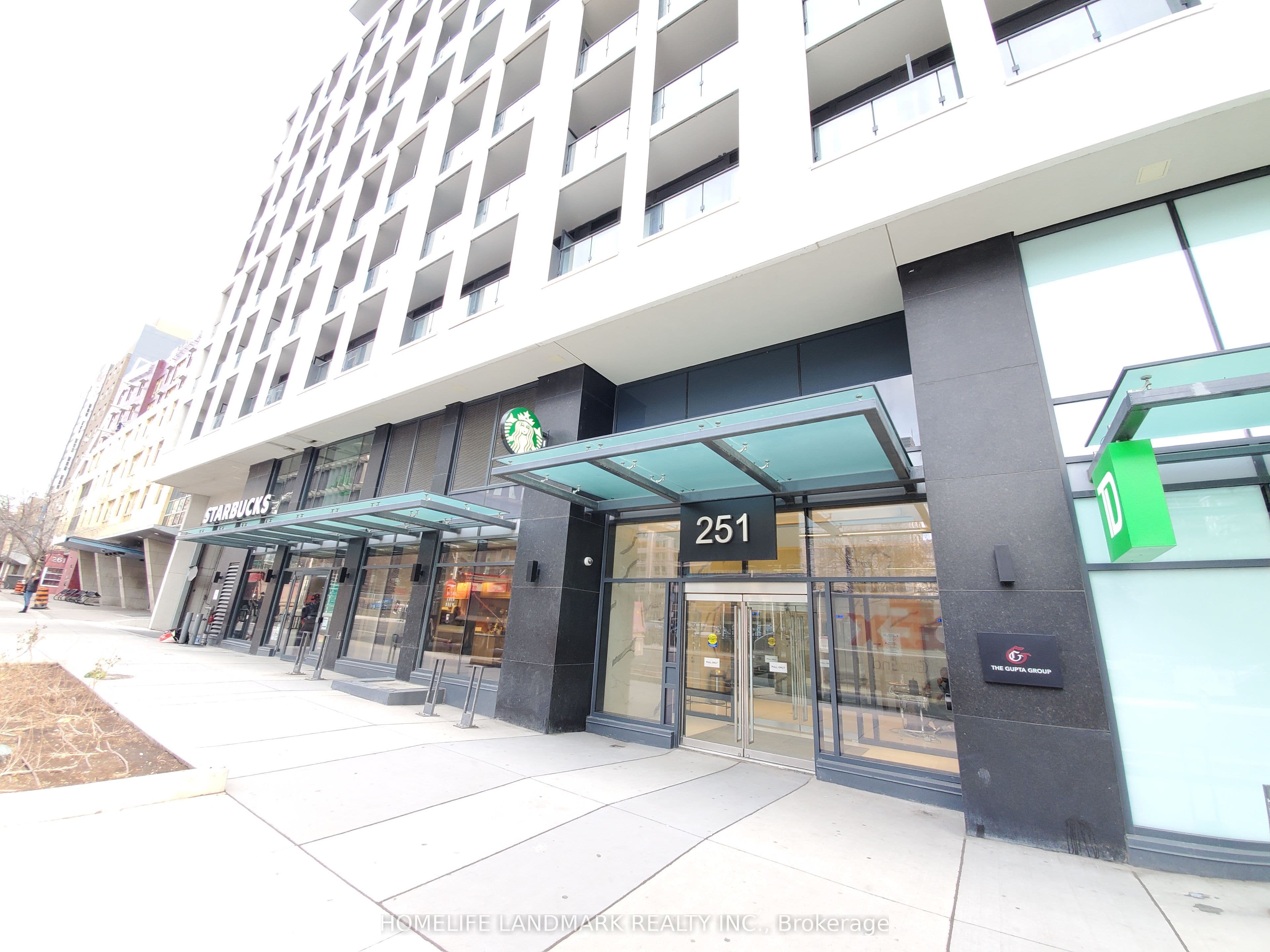 Unit 2615 251 Jarvis Street photo 1