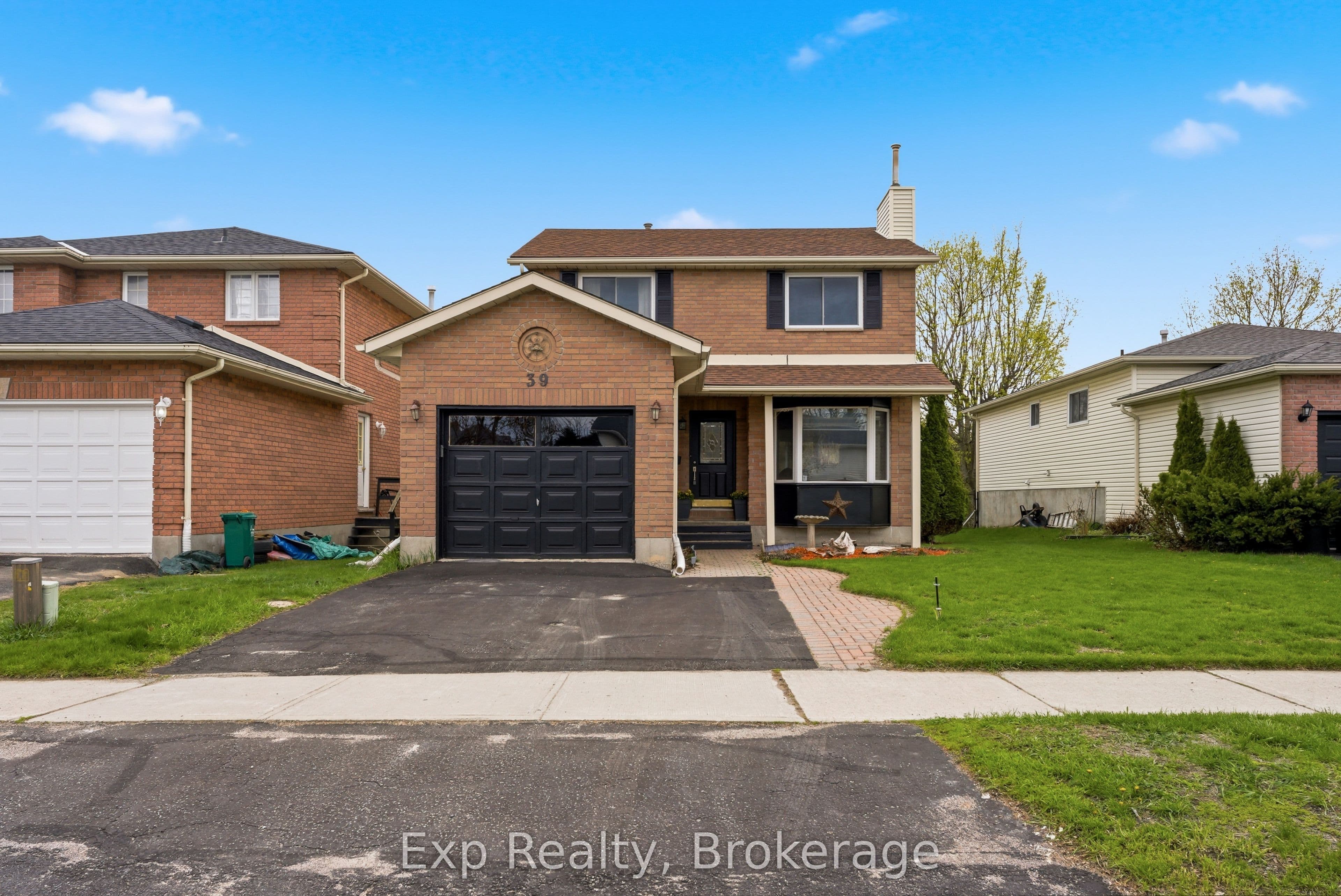 39 Sherwood Crescent photo 1