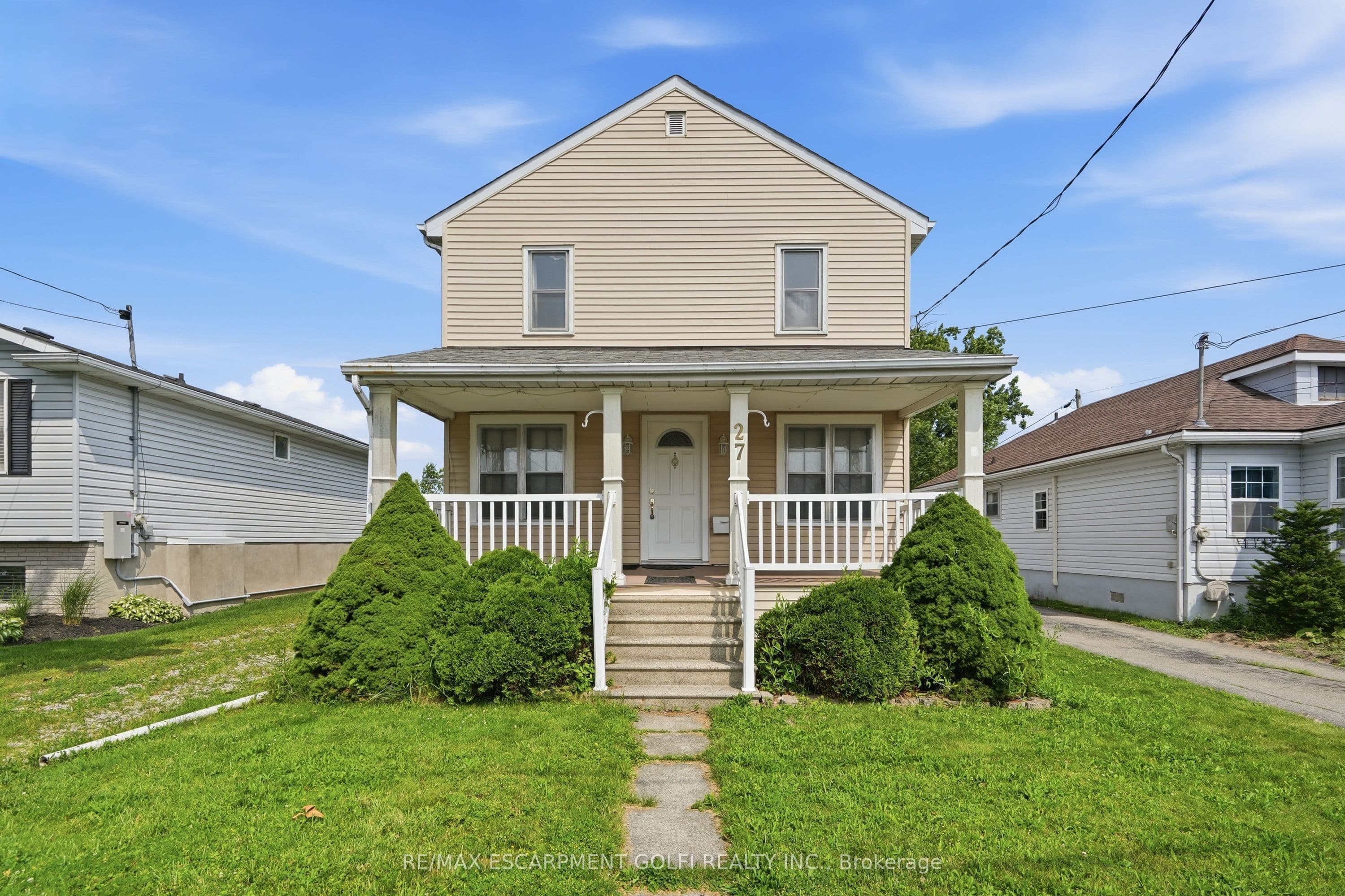 27 Drummond Crescent photo 1