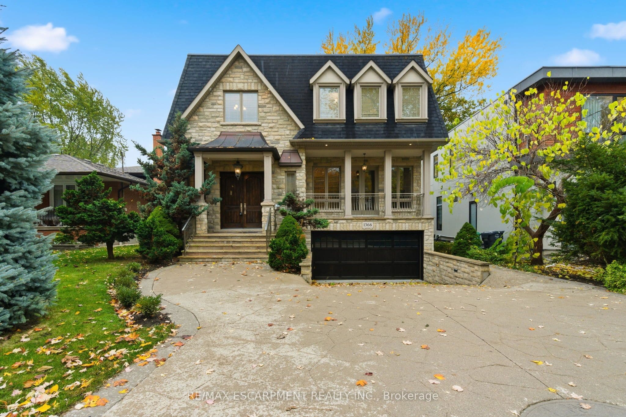 1366 Wilson Avenue photo 1