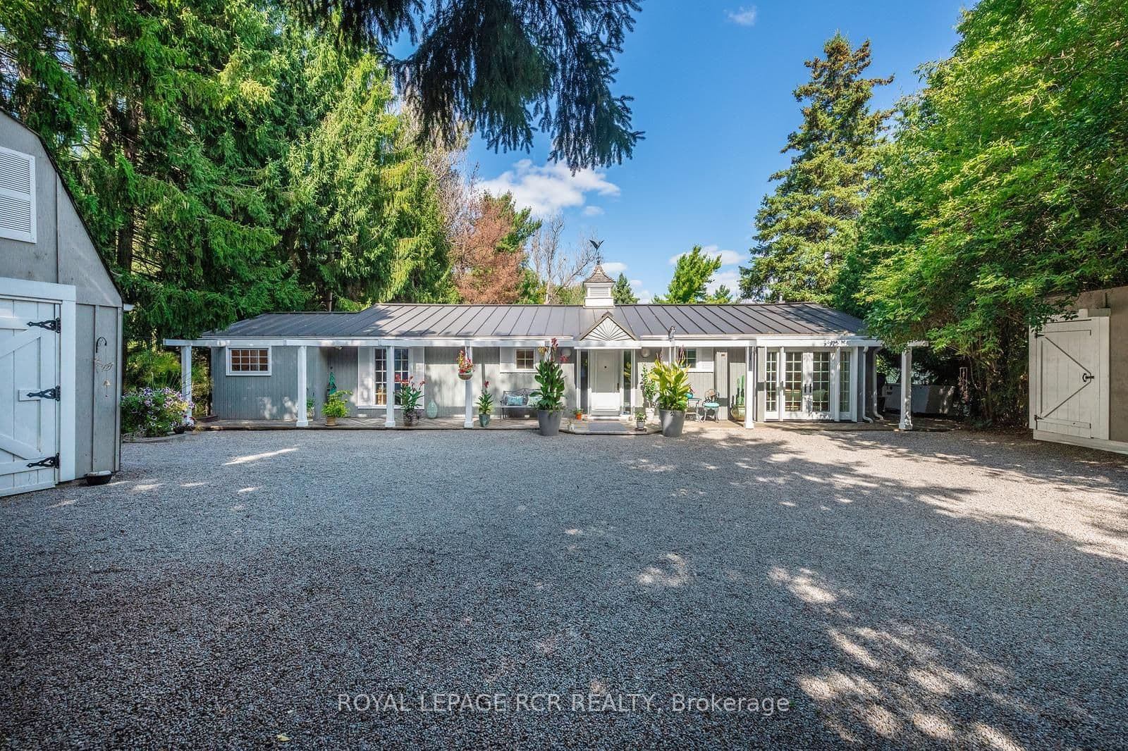 114 Kennedy Road photo 1