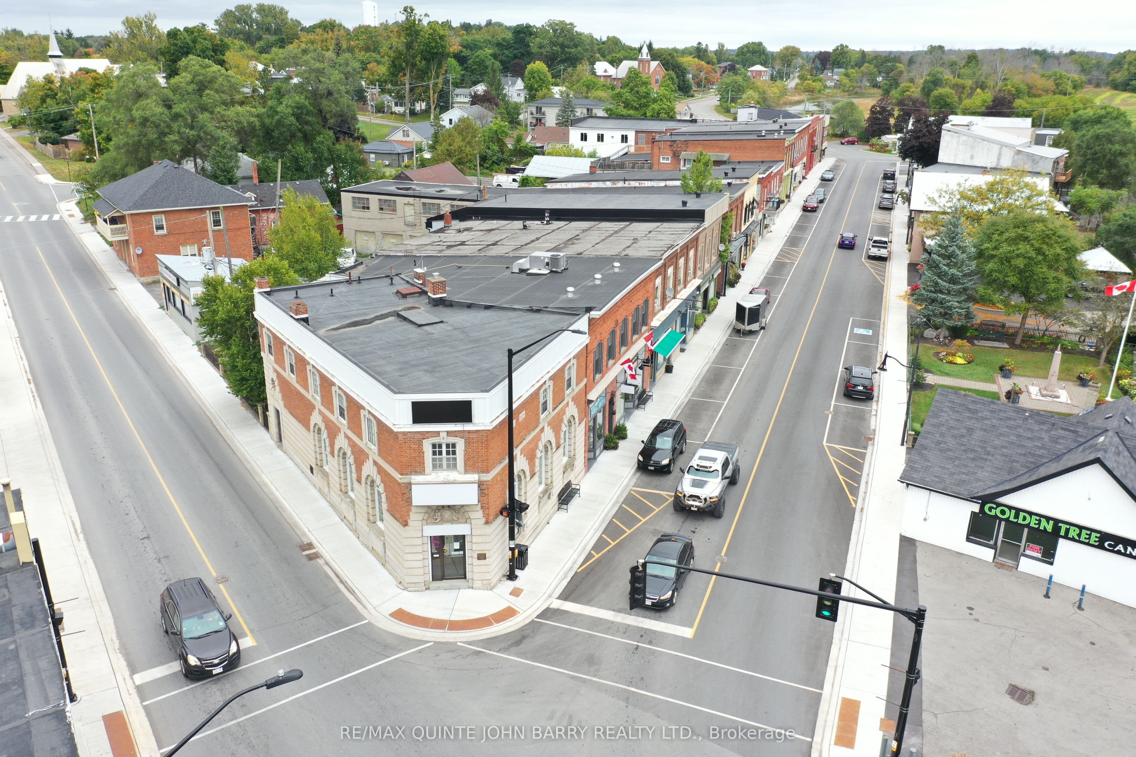 2 Mill Street photo 1