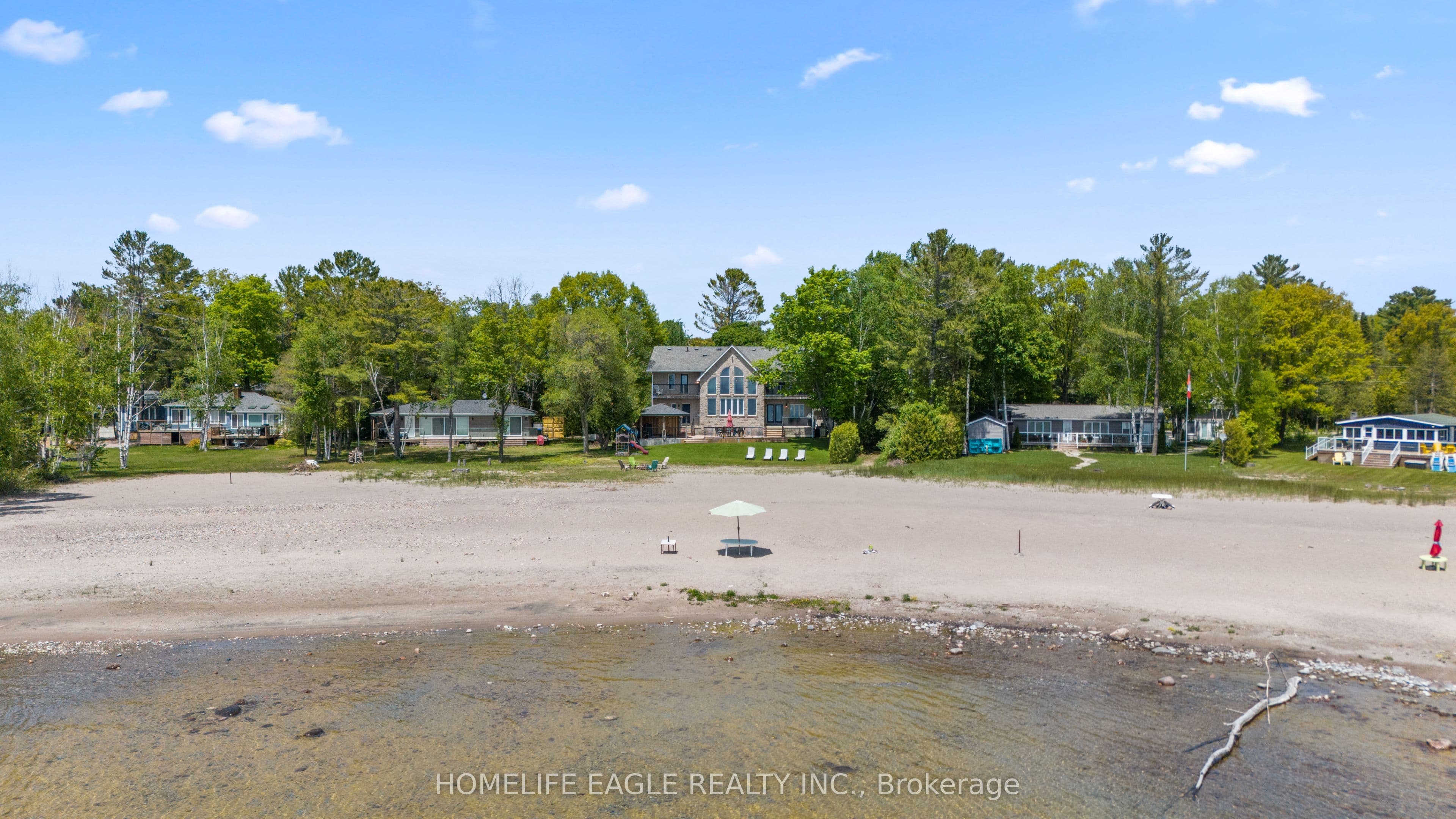 1496 Tiny Beaches Road photo 1