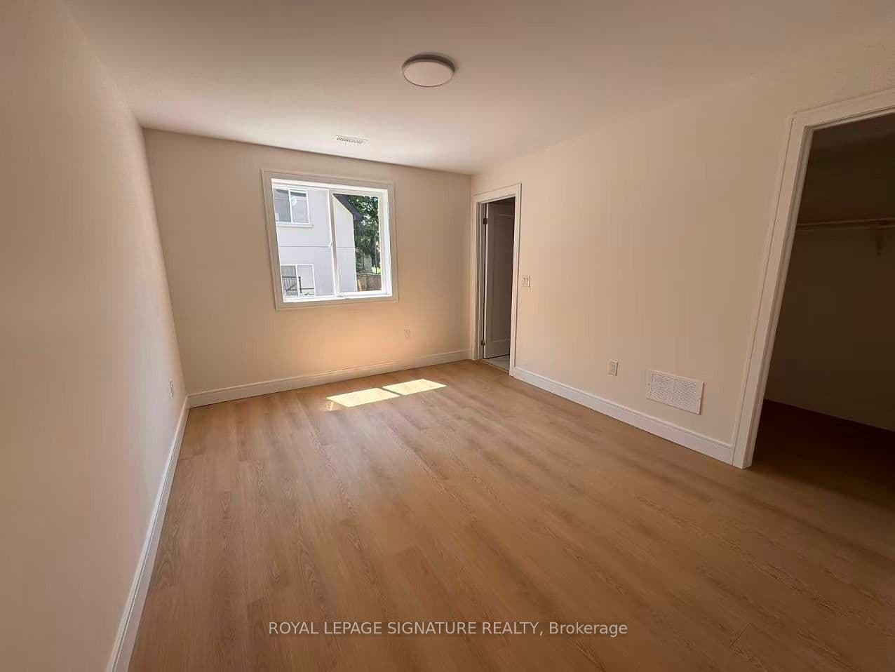 Unit 1A 53 Bishop Avenue photo 1