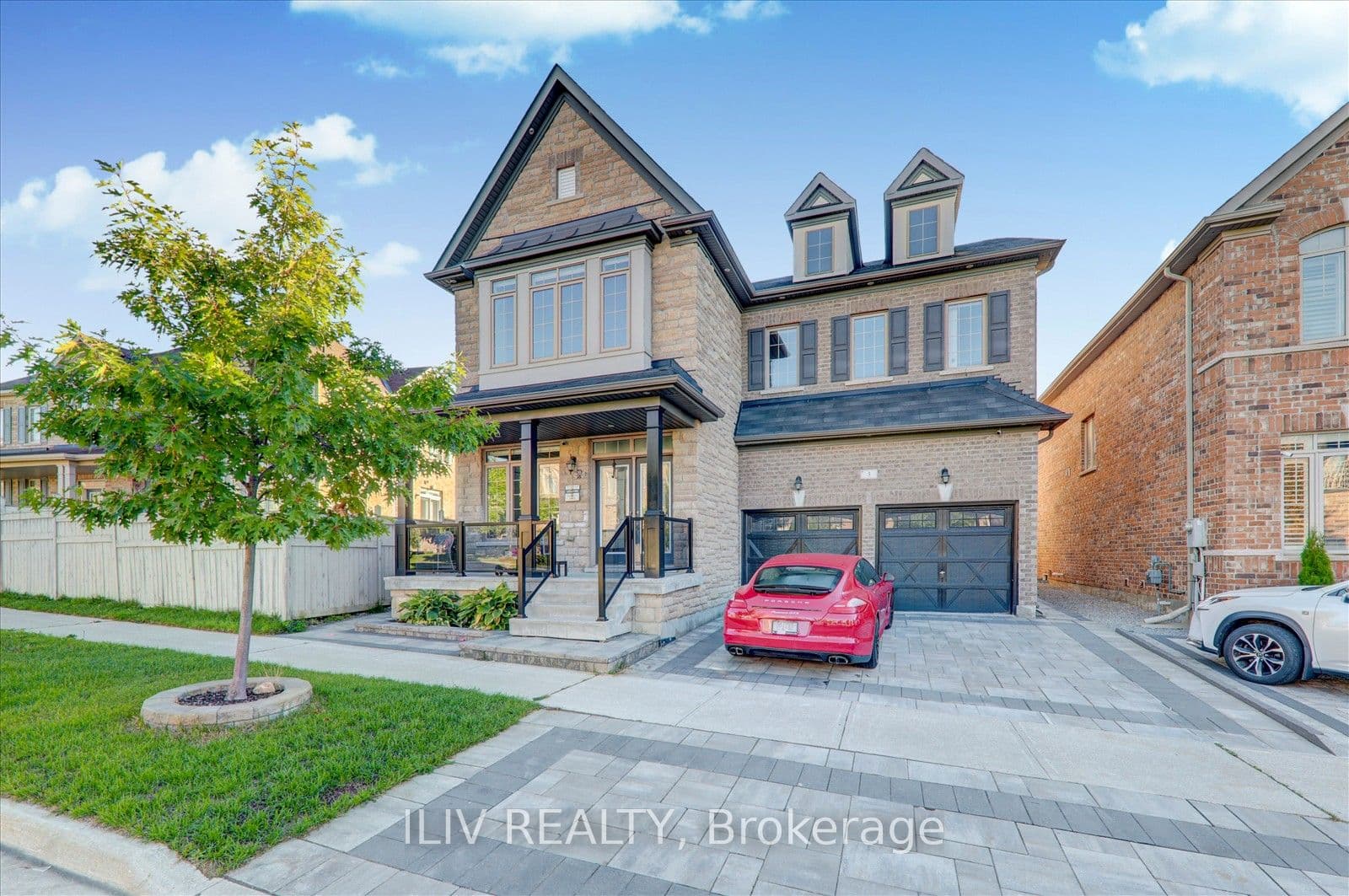 Unit Upper 3 James Glover Drive photo 1