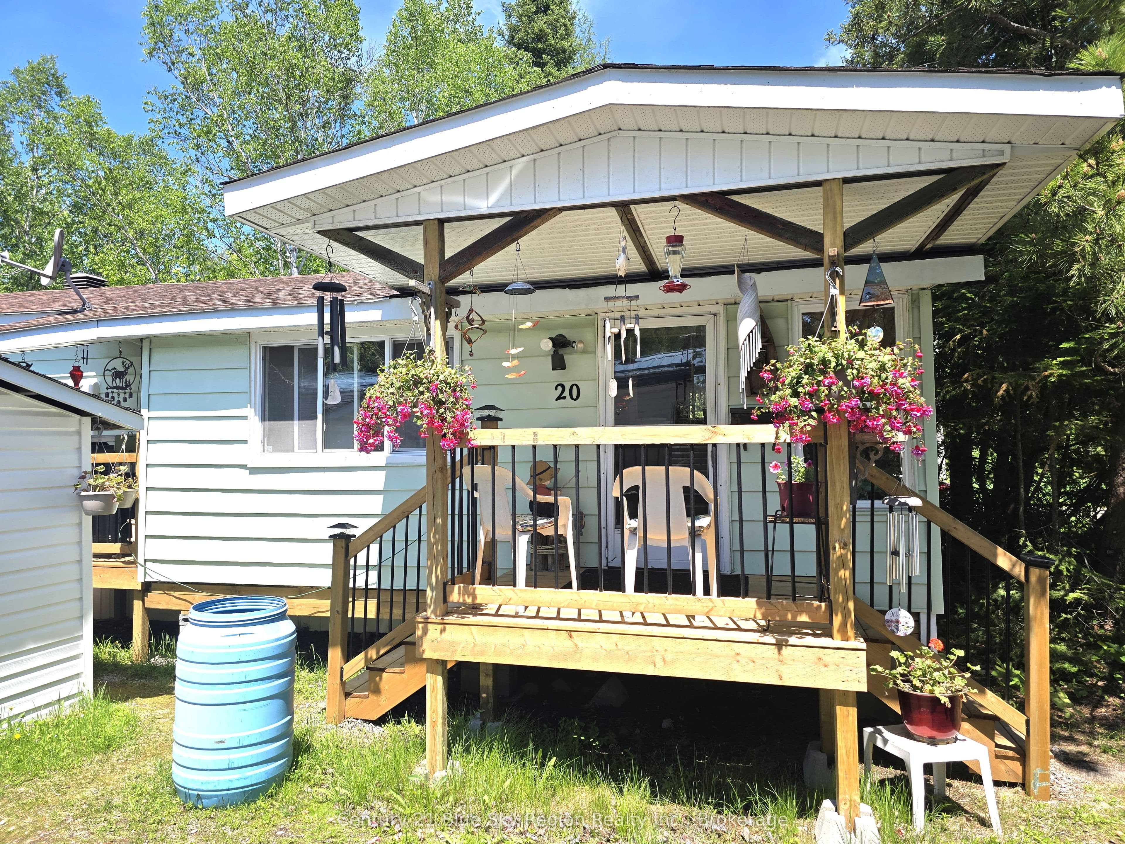 Unit 20 5887 Highway 11 N/A photo 1
