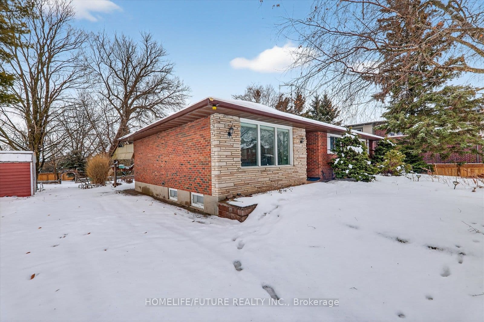 2111 Prestonvale Road photo 1