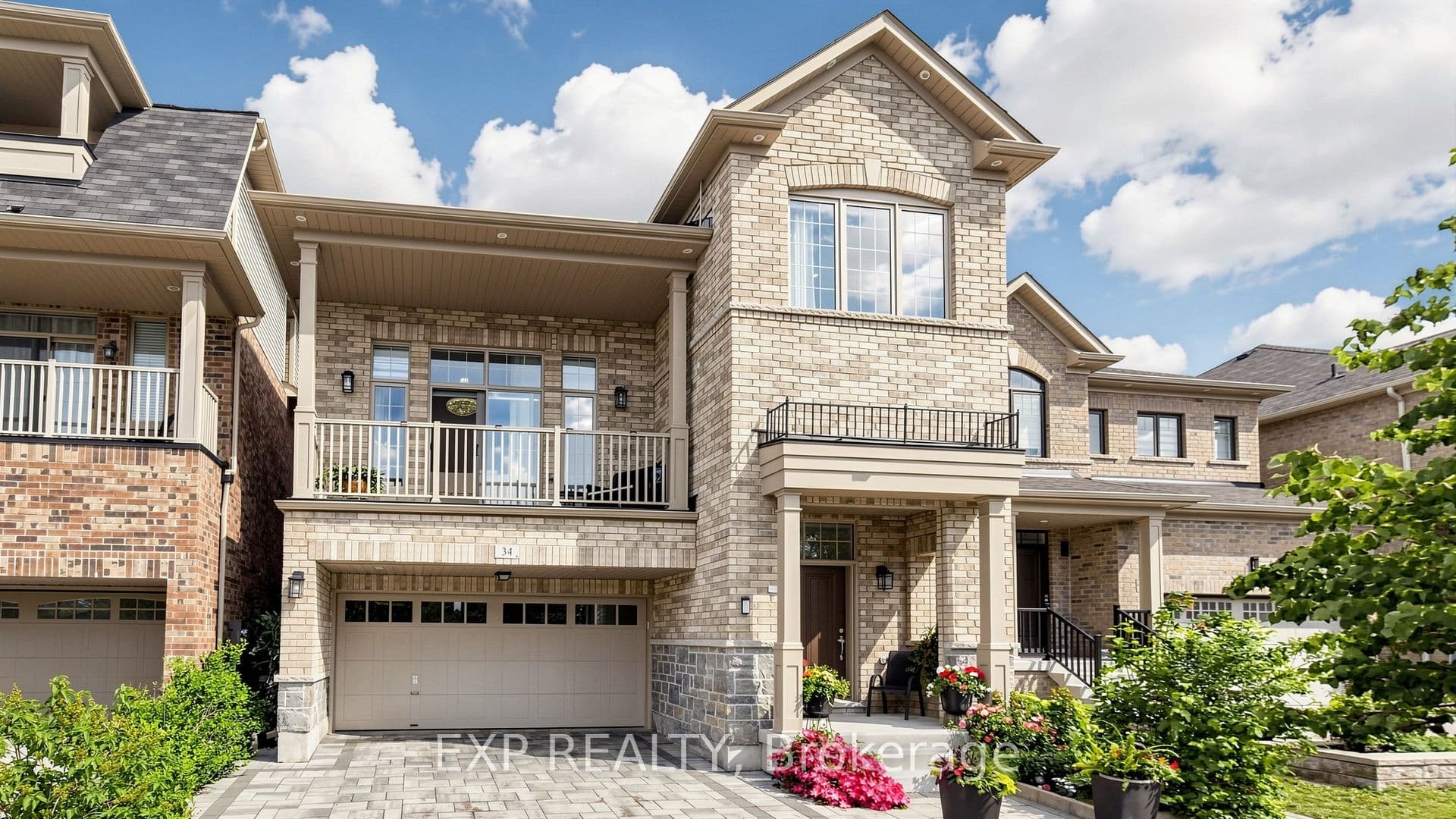 34 Buttonleaf Crescent photo 1