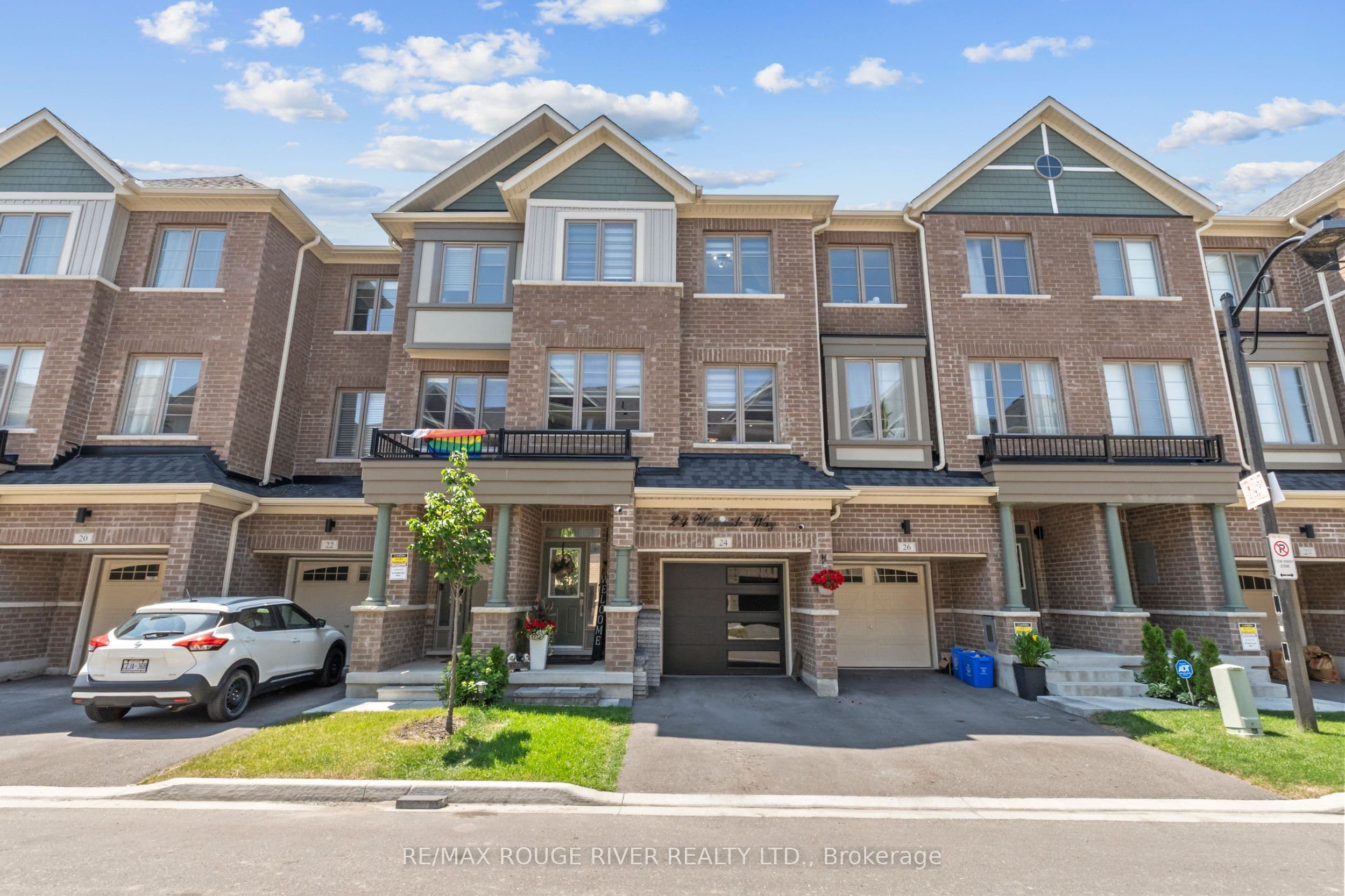 24 Waterside Way photo 1