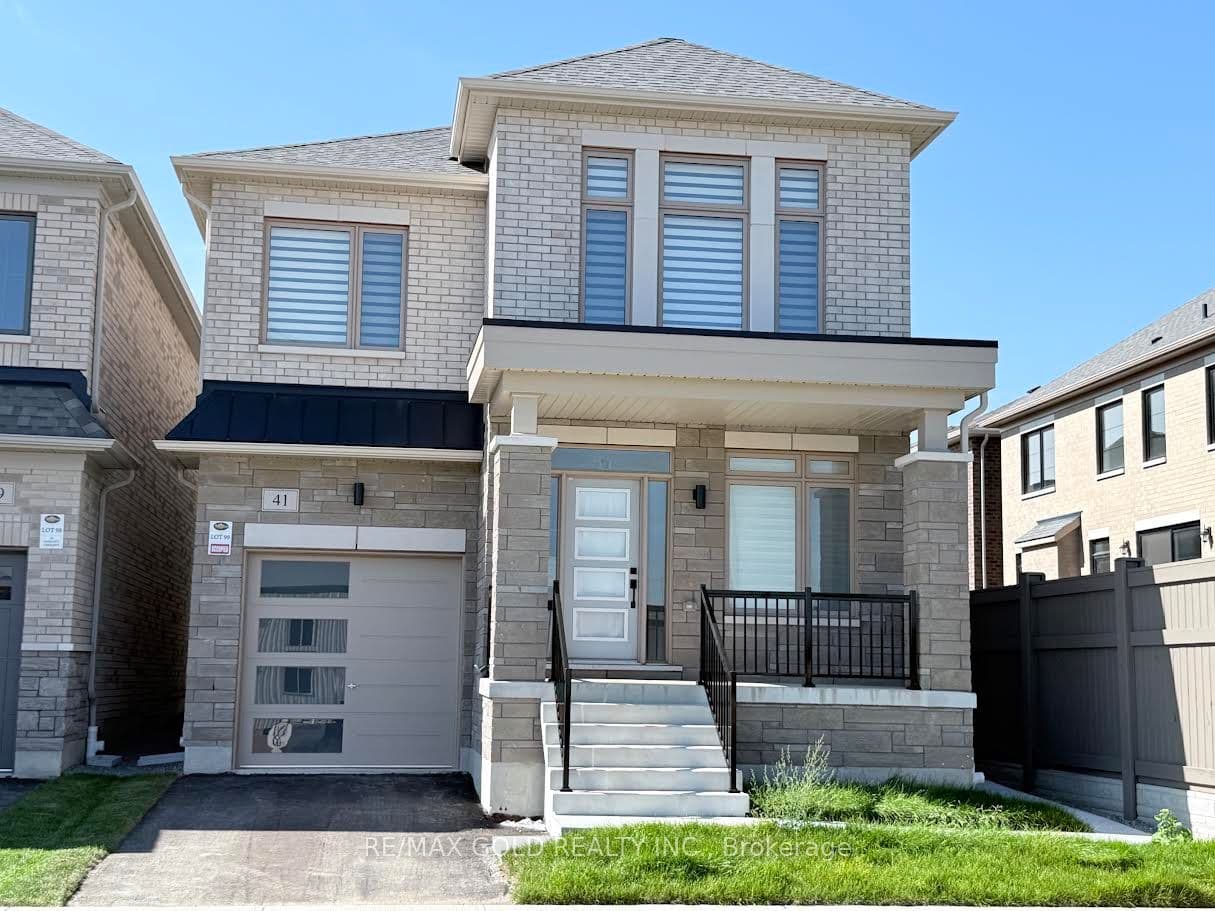 41 Tapscott Crescent photo 1