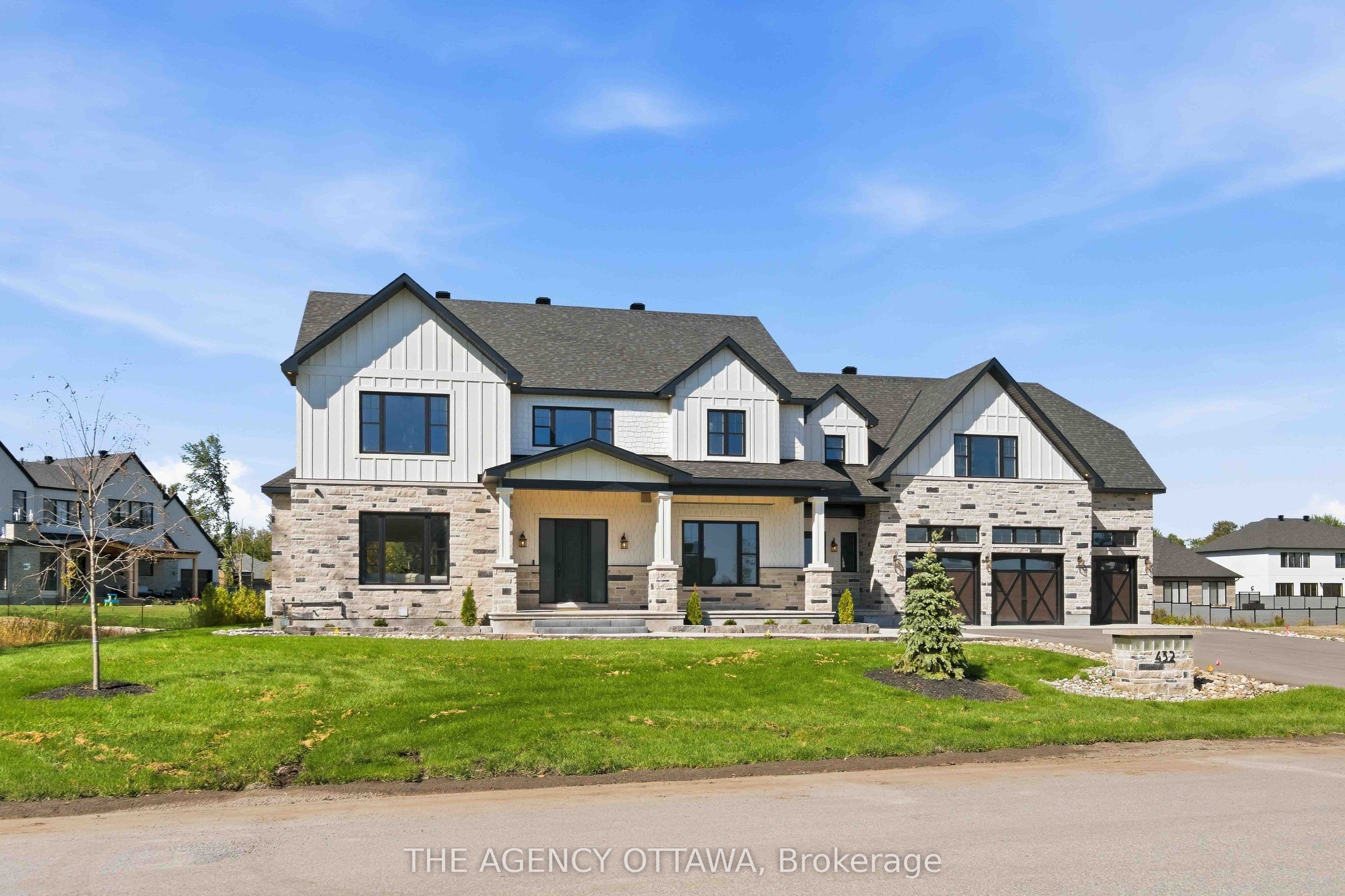 432 Ashbee Court photo 1