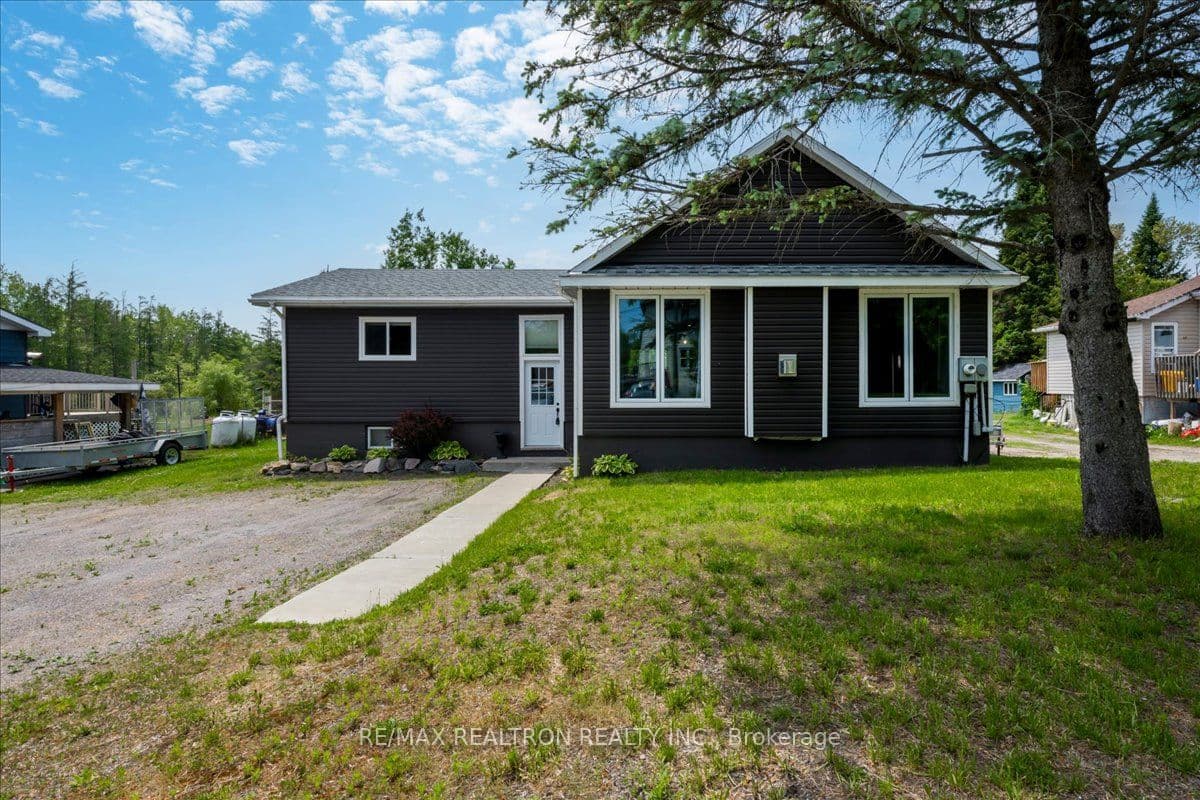 45 Joseph Street photo 1