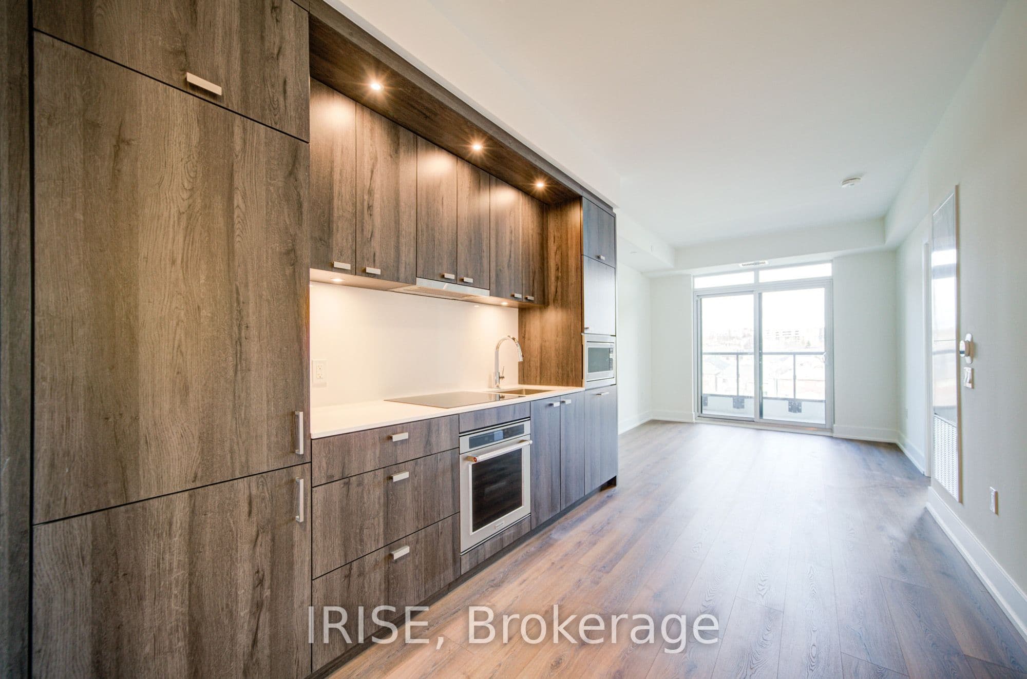 Unit 415 858 Dupont Street photo 1
